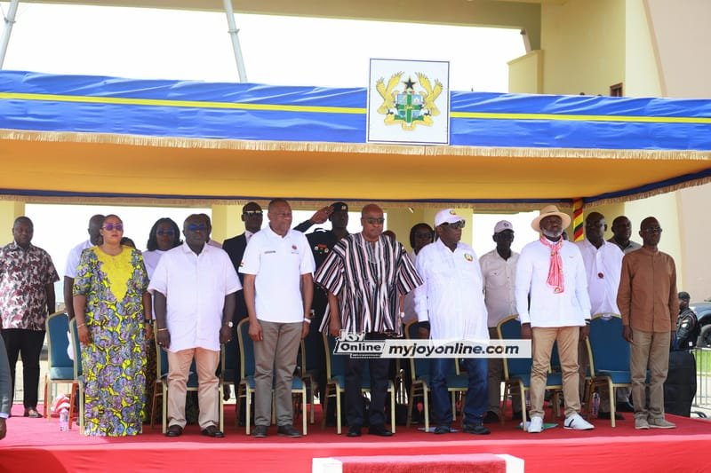 [PHOTOS] President Mahama applauds workers on May Day