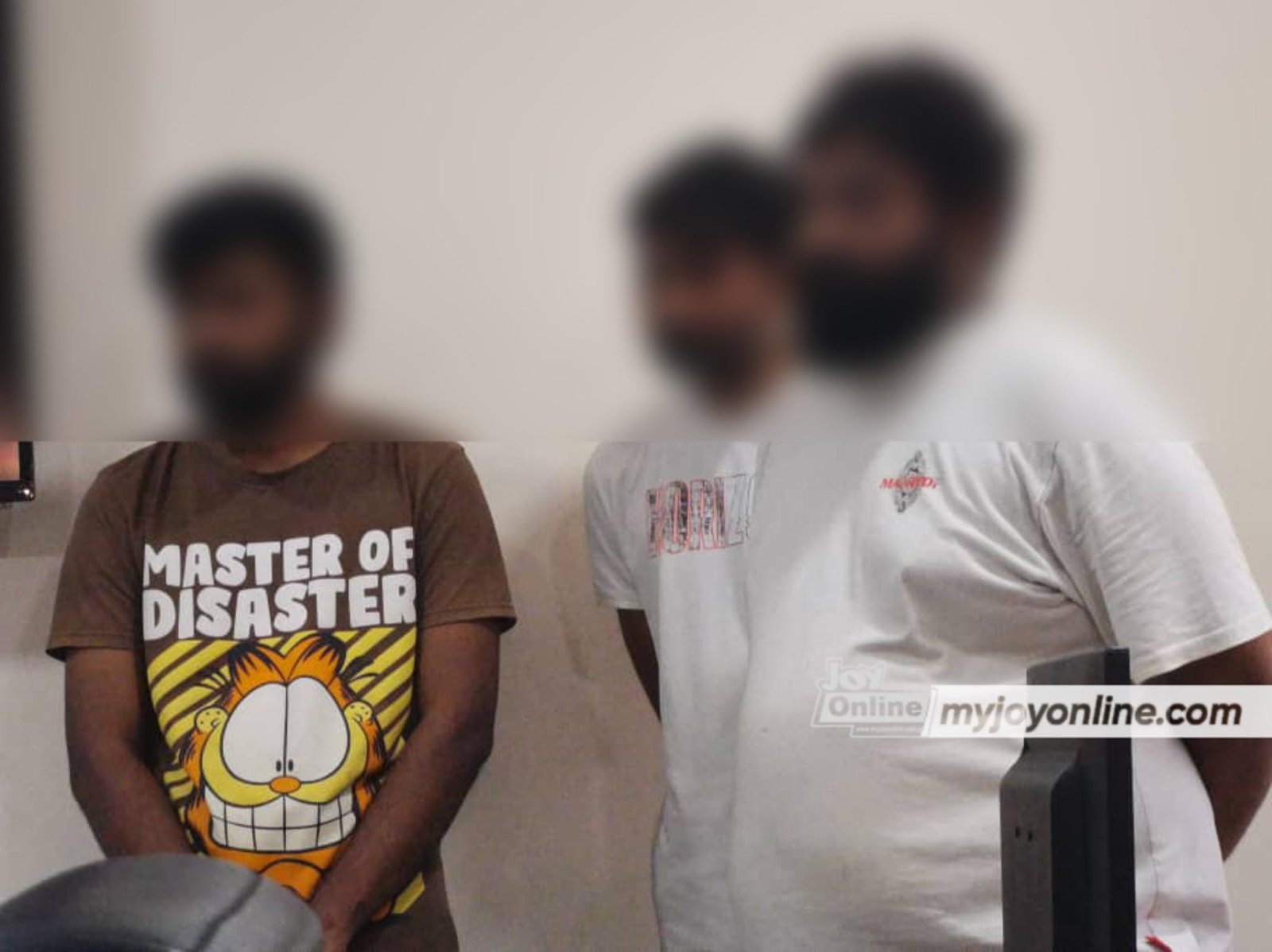 Gov't deports 3, to prosecute 3 other foreigners in latest gold smuggling bust