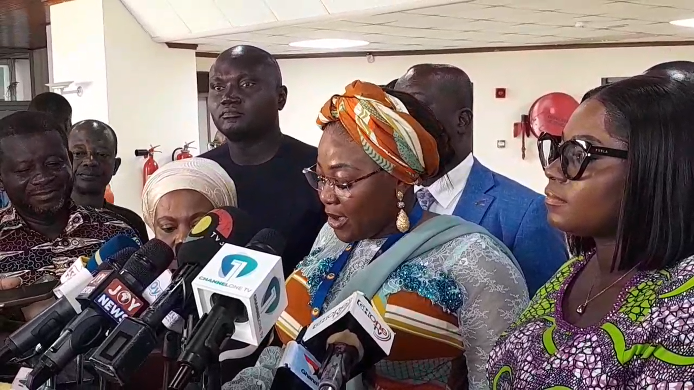 Minority slams 'unlawful' dismissal of Bank of Ghana staff, demands immediate reinstatement
