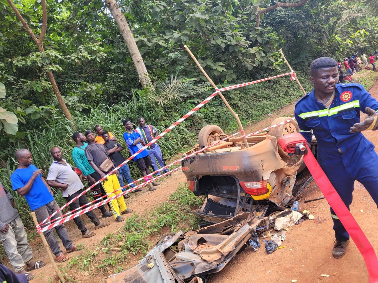 2 killed, three injured in tipper truck-taxi crash on Ntotroso-Kenyasi road
