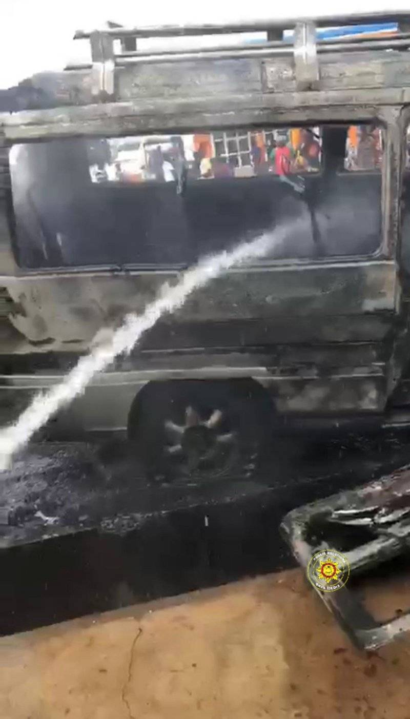 Minibus destroyed by fire on Sawla-Wa Highway